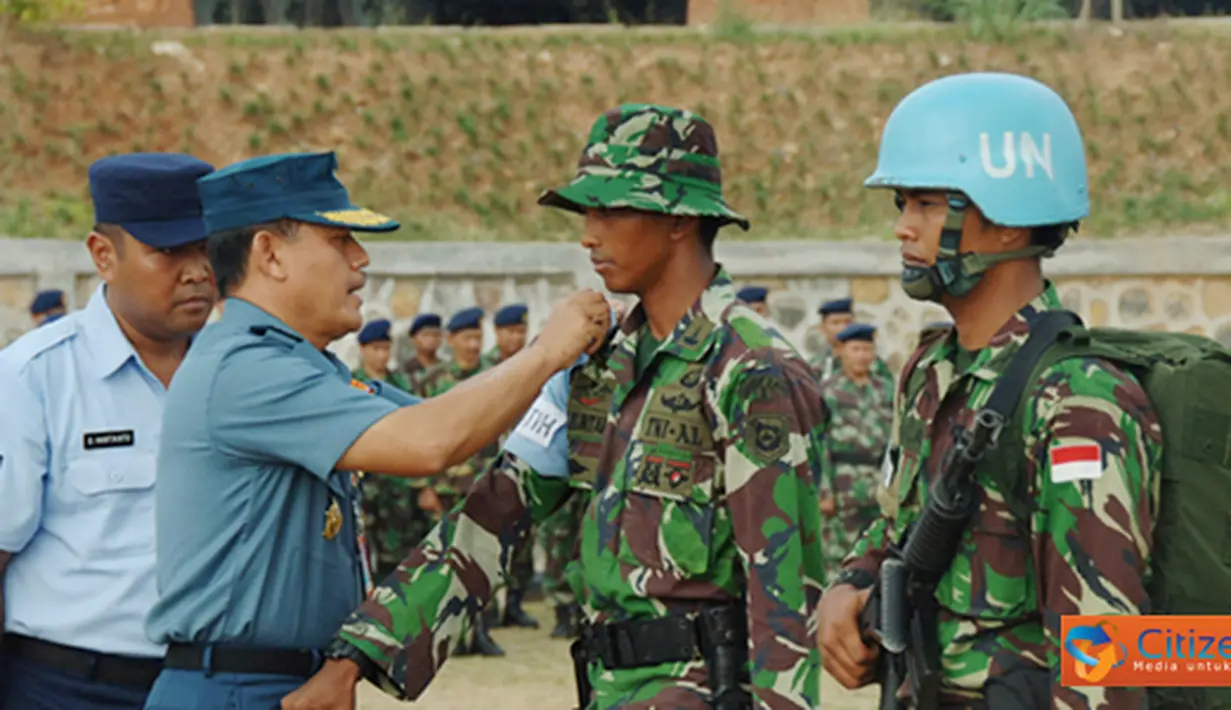 Citizen6, Bogor: Latihan Penyiapan Satgas Yonmek ini telah dilaksanakan selama satu bulan, mulai 12 Juni hingga 10 Juli 2012, di Kompleks PMPP TNI Sentul. (Pengirim: Badarudin Bakri).