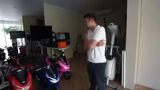 Koleksi mobil dan motor mainan mewah milik Anak Raffi Ahmad