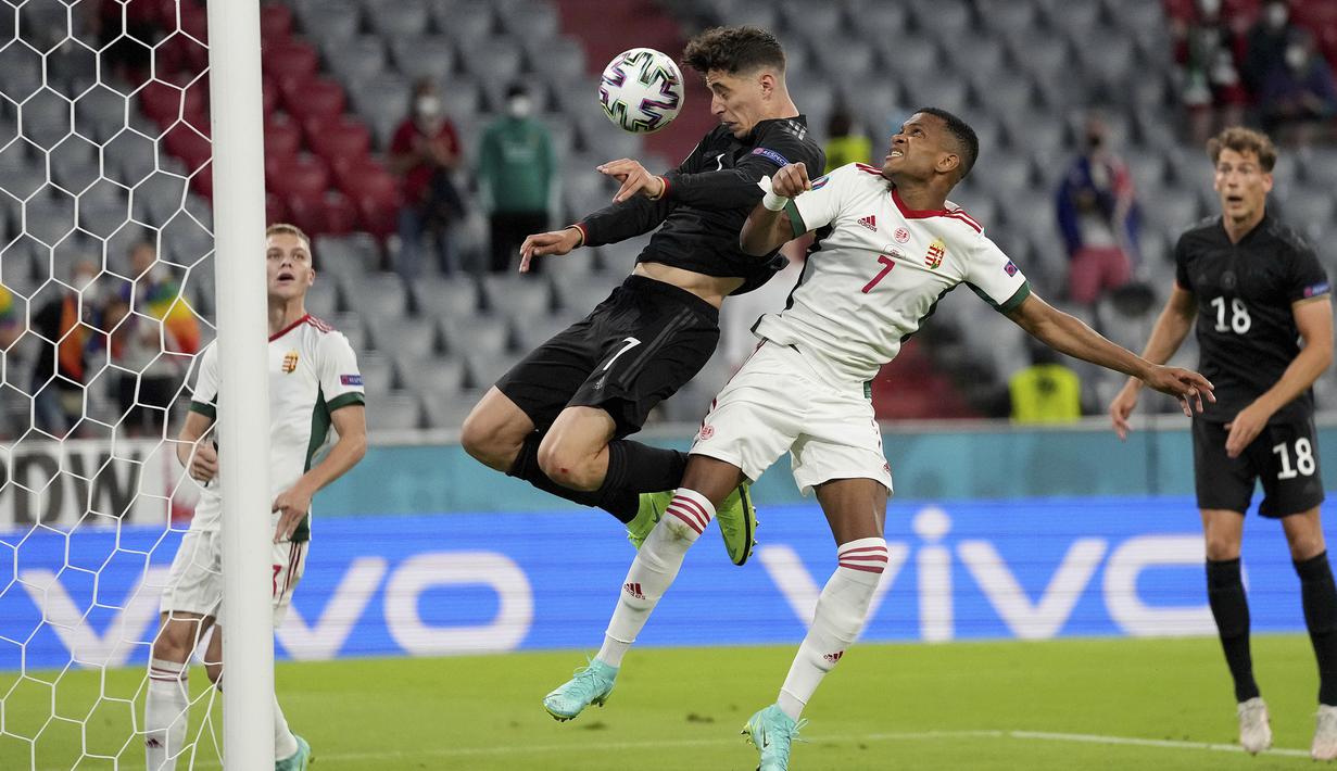 Kai Havertz. Satu-satunya striker Jerman yang mampu menyumbang gol di fase grup. Menghadapi Inggris, bukan tidak mungkin ia akan menjadi kartu truf Jerman karena telah hafal gaya permainan para pemain Inggris yang telah dijumpainya bersama Chelsea di Premier League. (Foto: AP/Pool/Matthias Schrader)
