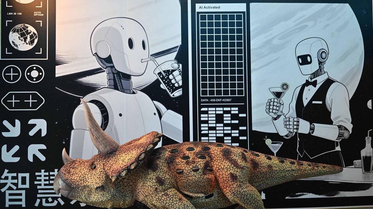 FOTO: Begini Penampakan Robot Mall Pertama Dunia di Beijing