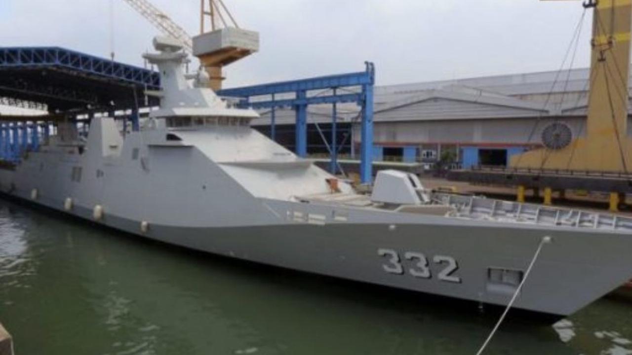 Tak hanya itu, dikatakan bahwa KRI Golok 688 merupakan versi mini dari USS Freedom milik US Navy dengan kemampuan Kapal Cepat Rudal (KCR) berteknologi siluman.