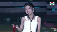Khinan Tampil Memukau dengan Saksofon di Dangdut Academy 8, Dipuji Dewi Perssik