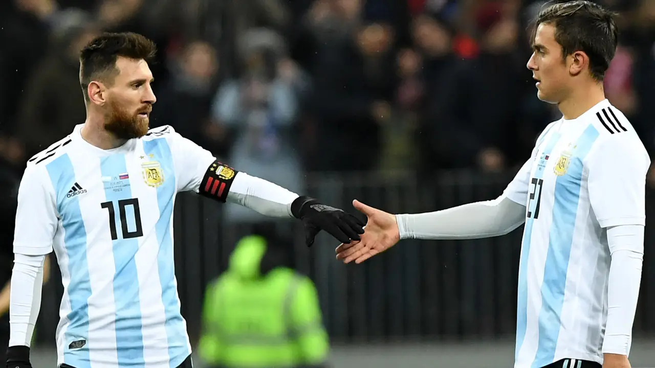 FOTO: 5 Pemain yang Pernah Serumput Bareng Ronaldo dan Messi