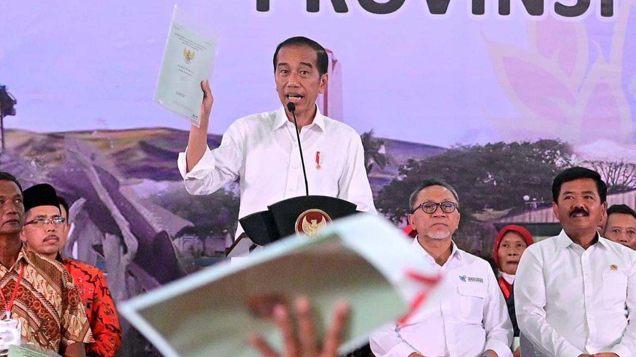Target Jokowi Tahun 2024: Selesaikan Kunjungan ke Semua Daerah dan Sertifikasi Tanah Warga