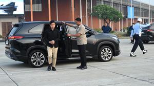 Ke Batang, Gibran Cek Penanganan Korban Dugaan Keracunan MBG