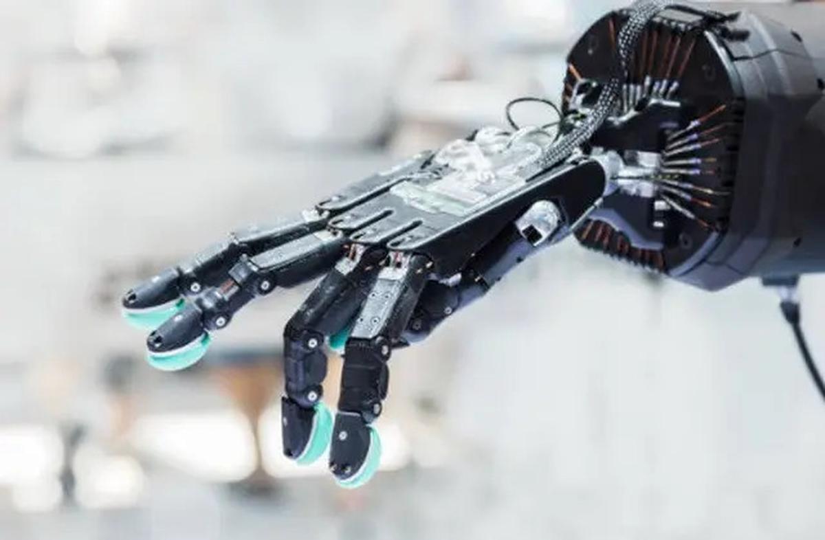 Viral Kejadian Aneh 12 Robot 'Diculik' oleh Robot Lainnya, Faktanya Mengejutkan