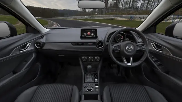 Interior Mazda CX-3 1,5 Liter (Ist)