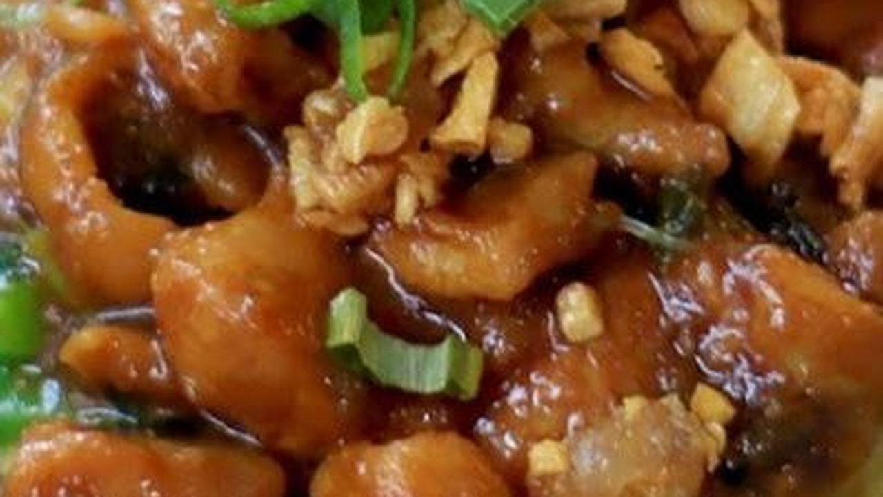 1. Resep Mie Ayam Abang-abang ala Devina Hermawan