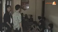 Anak Bawah Umur Jadi Buruh Pabrik Nugget