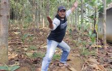 Sudah tua, Ken Ken masih jago mainkan jurus-jurus Wiro Sableng