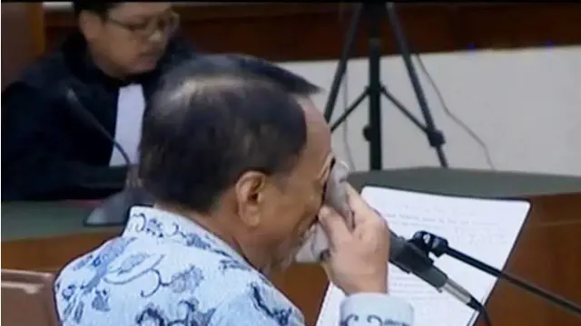 Segmen 1: Kebakaran Sekolah hingga Persidangan Jero Wacik