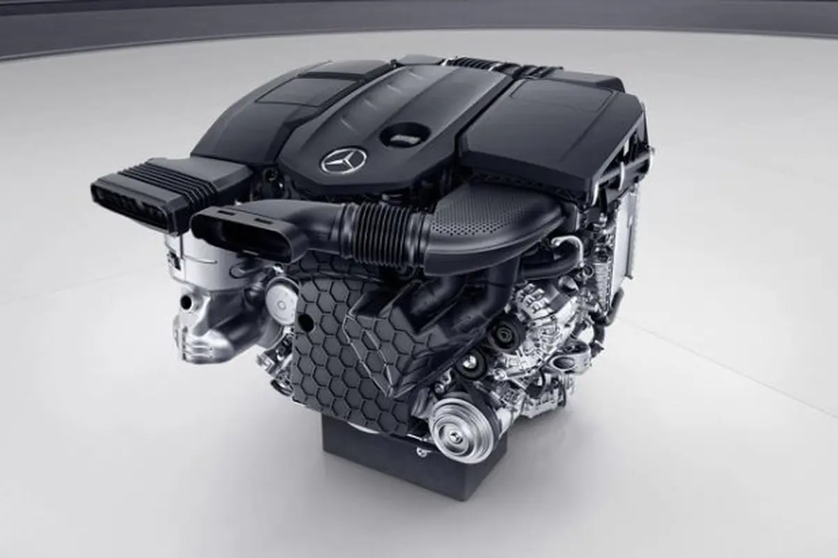Mercedes-Benz Rilis Diesel 2,0 Liter Empat Silinder