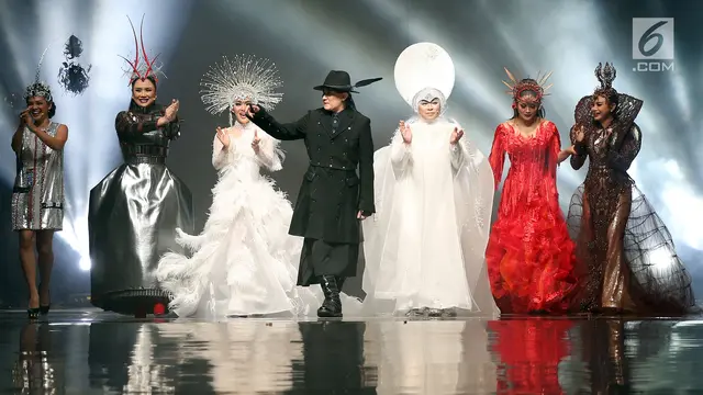 EQUILIBRIUM: Rinaldy Yunardi x Absolut Elyx