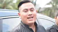 Bila dulu Nassar enggan menyapa orang, kini pelantun Seperti Mati Lampu itu berinisiatif untuk menyapa orang lain, baik kenal mau pun tidak.