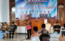 Bupati Rejang Lebong Ungkap Rahasia Efektivitas Program Bunga Desa: Serap Aspirasi Warga Hingga Gas 3 Kg