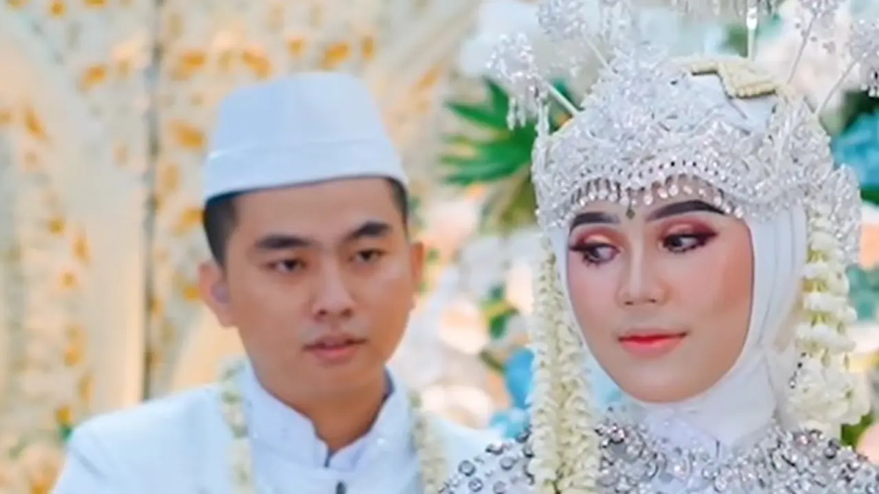 Zikri dan Salsa Akad Nikah dengan Bahasa Isyarat, Kedua Mempelai Seorang Tuna Wicara dan Tuli