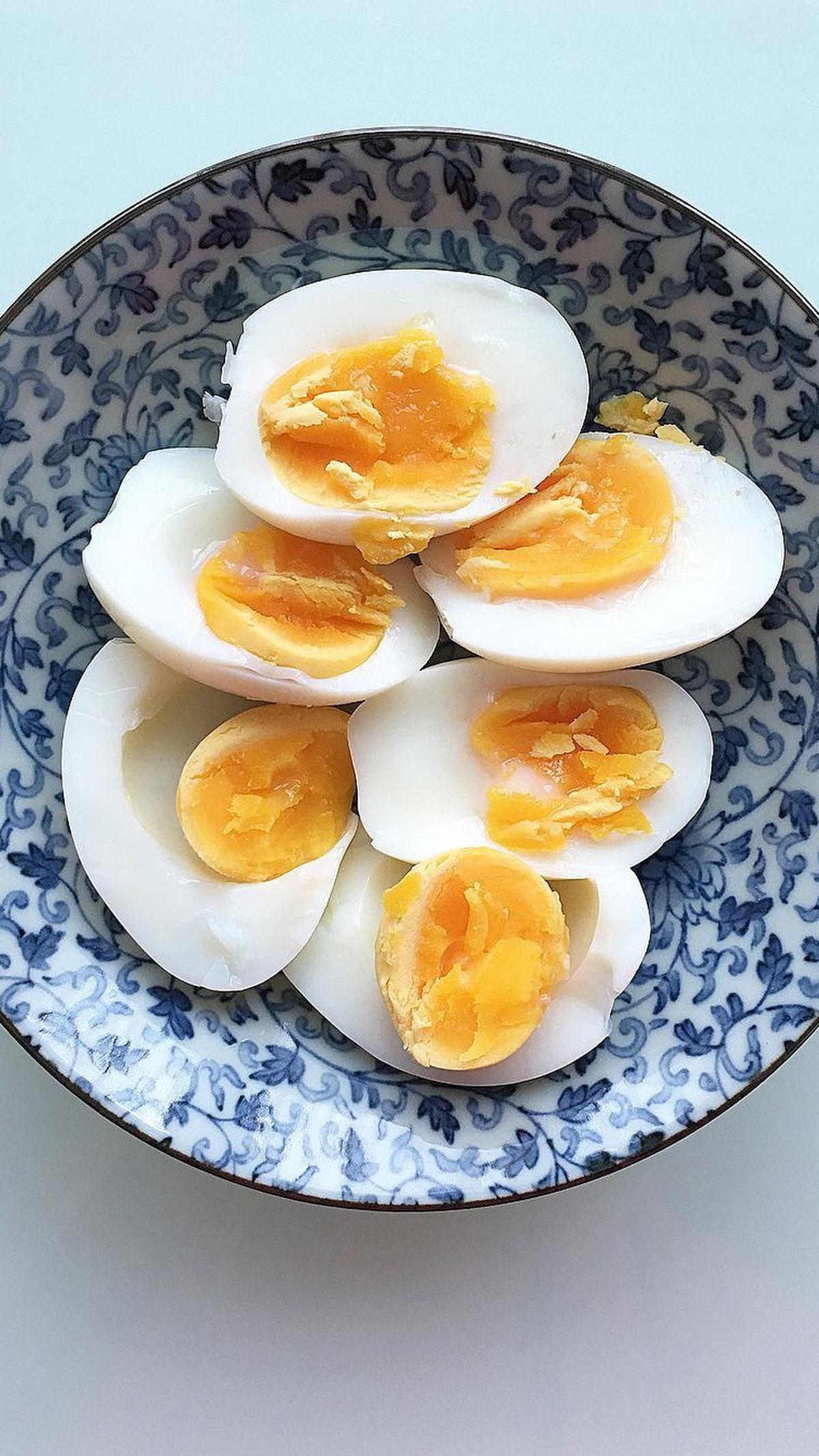 Siapkan Telur Rebus