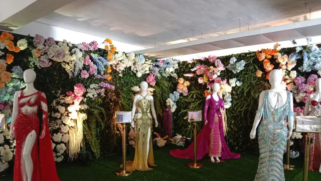 Pameran Gaun yang Pernah Dipakai di Ajang Kecantikan Internasional