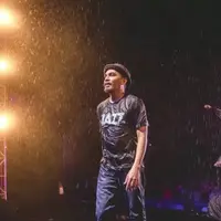 Kabar duka datang dari industri music tanah air. Glenn Fredly, meninggal dunia pada hari Rabu (8/4/2020) pukul 18.00 WIB. Kepergiannya tentu menjadi duka mendalam bagi banyak orang, salah satunya Maia Estianty. (Instagram/glennfredly)