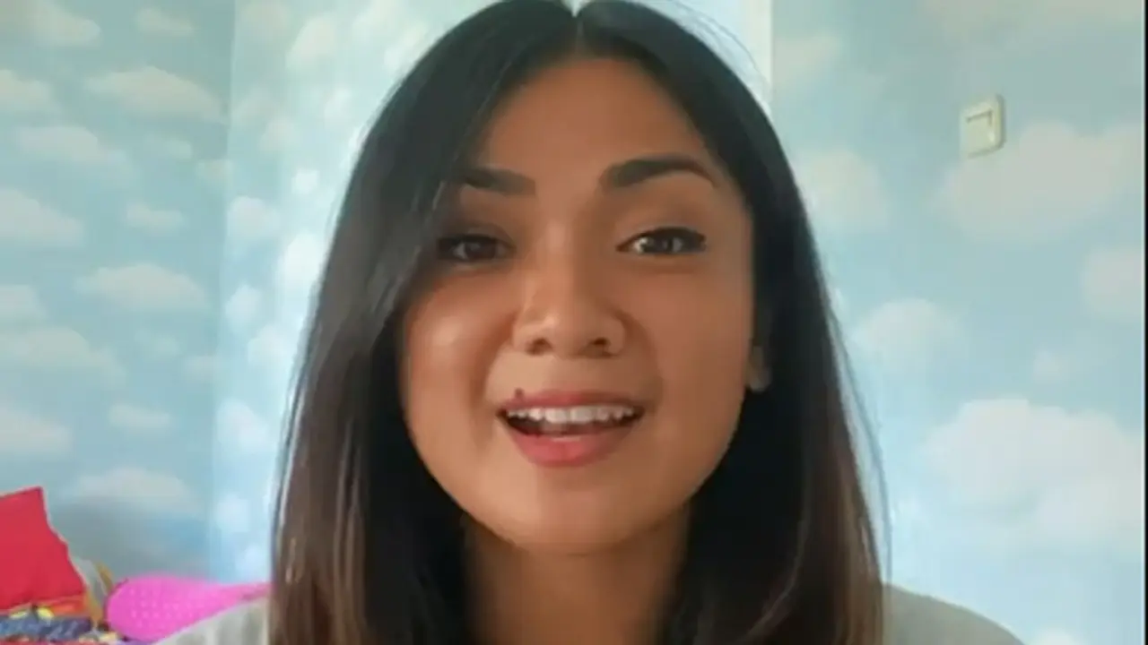 [Fimela] Nirina Zubir