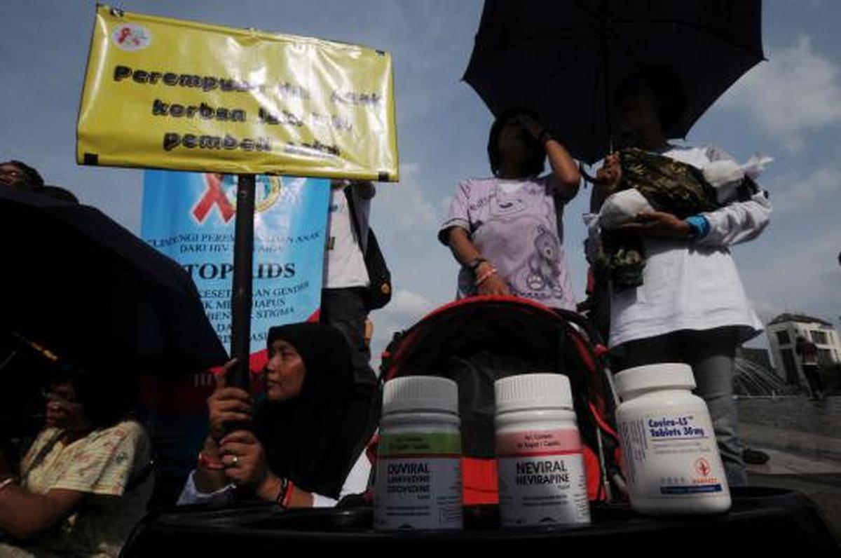 Peringati HIV/Aids se-dunia, ratusan aktivis padati Bundaran HI