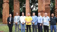 PSSI bersama perwakilan FIFA dan AFC menggelar jumpa pers di&nbsp;Restoran Hutan Kota, GBK, Senayan, Jakarta (12/10/2022). (Dok PSSI).&nbsp;