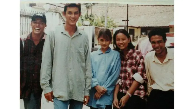 6 Foto Masa Remaja Luna Maya, Bukti Cantik Sedari Dulu