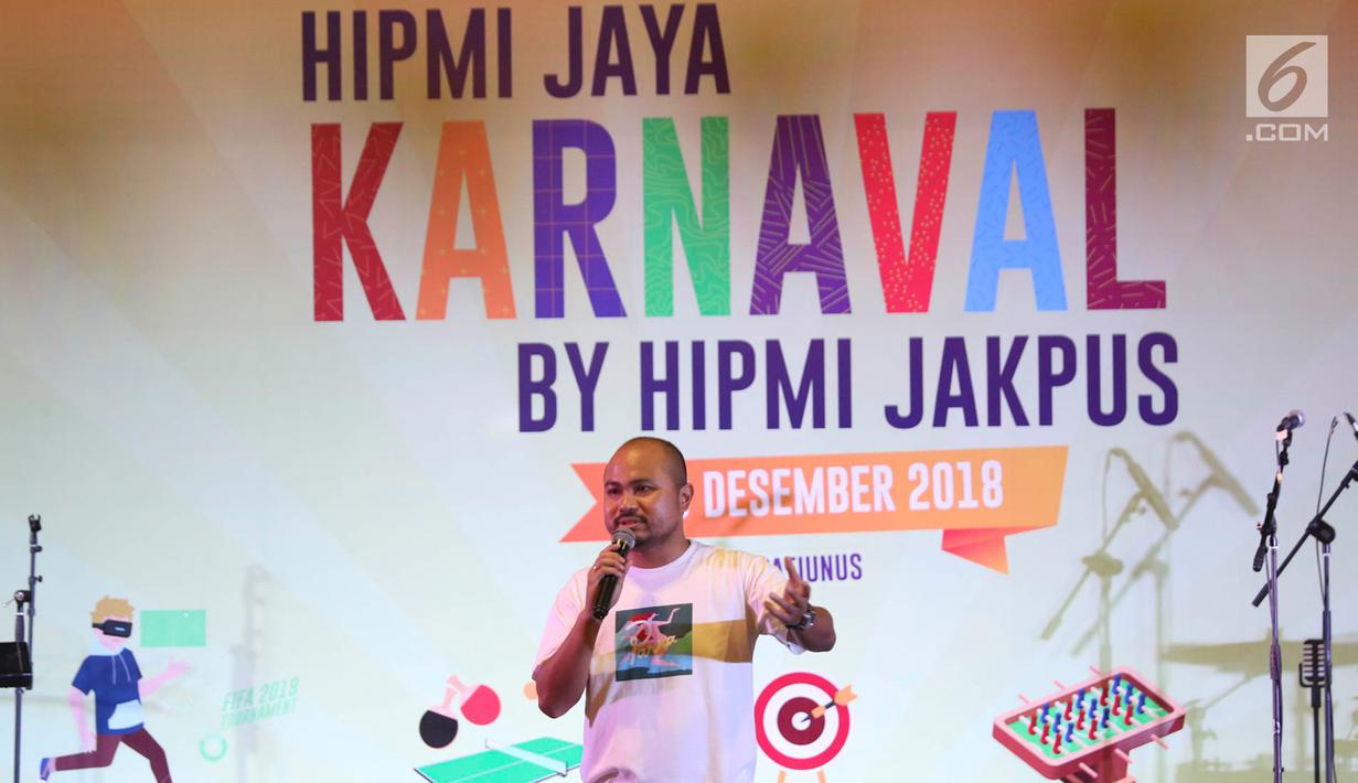 Ketua Umum Himpunan Pengusaha Muda Indonesia Jakarta Raya (HIPMI JAYA), Afifuddin Kalla memberikan sambutan dalam rangkaian acara Hipmi Jaya Karnaval di Jakarta, Minggu (16/12). (Liputan6.com/Immanuel Antonius)