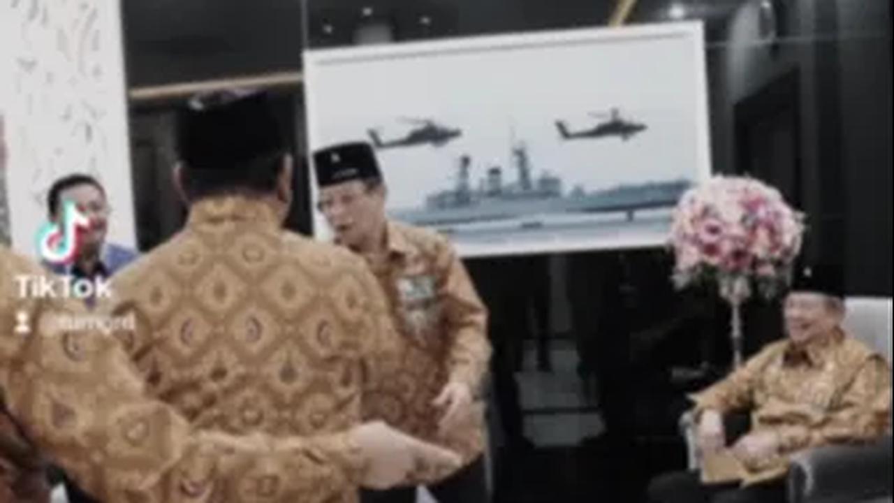 Tampak beberapa pensiunan jenderal juga hadir seperti Presiden ke-6 RI Susilo Bambang Yudhoyono, Wiranto, dan tamu lainnya.