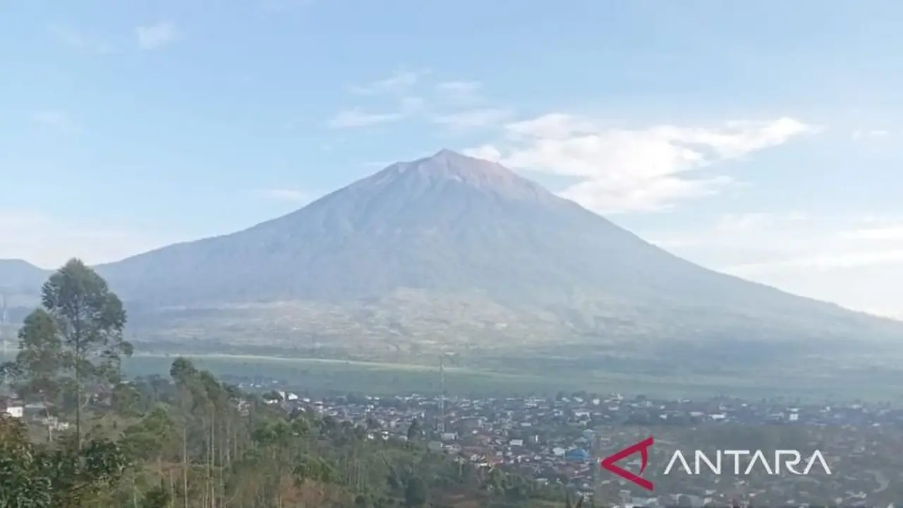Gunung Kerinci. (Antara)