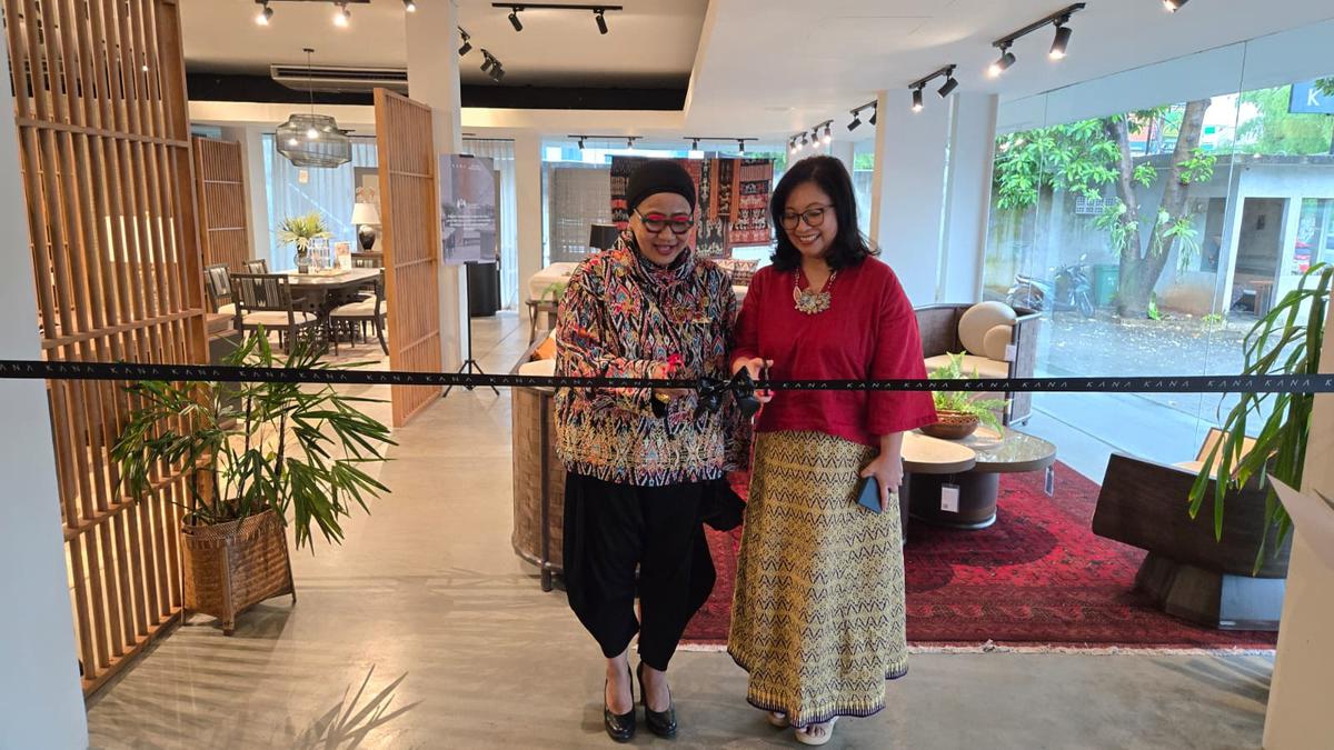 Kolaborasi KANA Furniture x Rina Renville, Mengangkat Cerita Budaya Indonesia dalam Desain Furniture