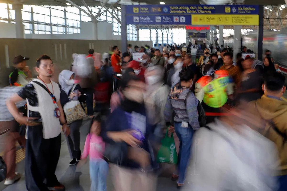 Rencana Kenaikan Tarif KRL Commuter Line