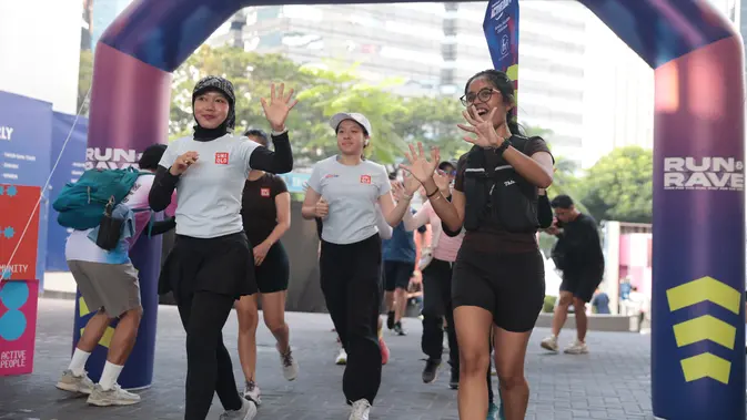 Debut Youniverse Active Day Sukses Ramaikan Car Free Day Sudirman