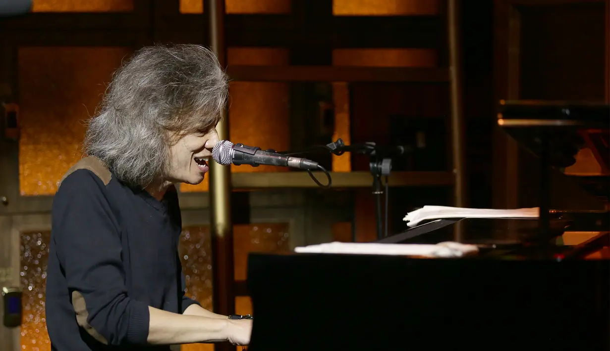 Fariz Rustam Munaf atau lebih dikenal dengan Fariz RM, lahir di Jakarta 57 silam. (Andy Masela/Bintang.com)