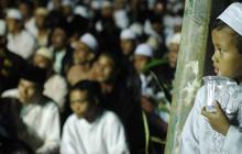 Majelis Rasulullah (5): Konvoi remaja bergamis