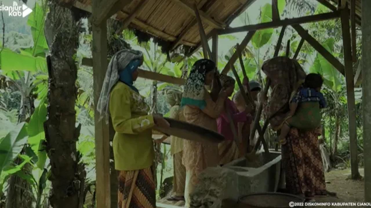 Sudah menyebutkan soal alat musik karinding