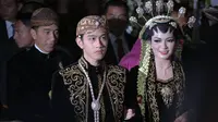 Acara resepsi malam pernikahan Gibran Rakabuming Raka dan Selvi Ananda di Gedung Graha Saba Buana, Solo, Jawa Tengah, Kamis (11/6/2015). (Liputan6.com/Faizal Fanani) 