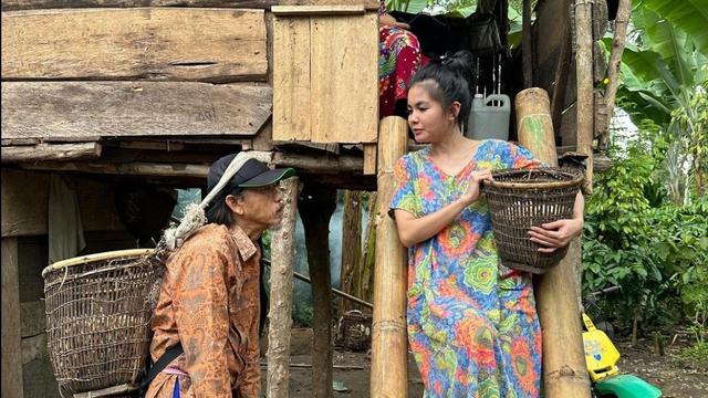 Epy Kusnandar dan Karina Ranau di OKU Selatan