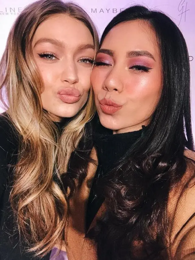 [Bintang] Disebut Vlogger Paling Populer, Cantiknya Abel Cantika dengan Makeup yang Flawles