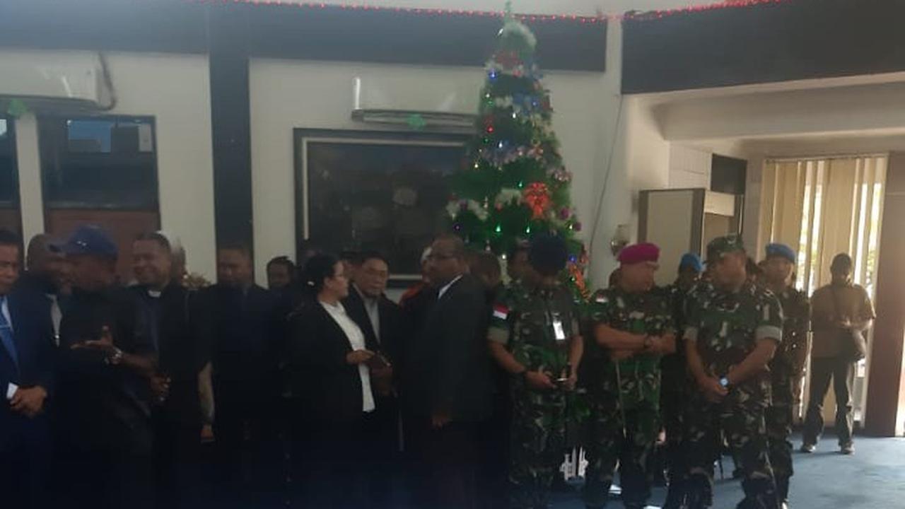 Dia menjelaskan peristiwa tersebut tentu di luar pemikiran, rencana, dan skenario dari pada pihak keluarga.&nbsp;