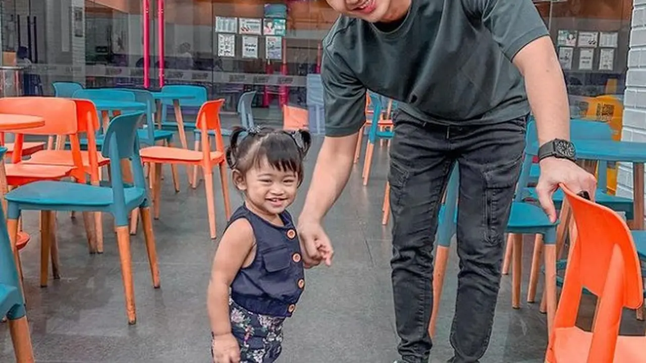 Potret Teuku Ryan dan Moana (Sumber: Instagram/teukuryantr)