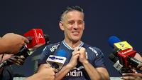 Pelatih Timnas Indonesia John Herdman berbicara kepada awak media di Stadion Madya GBK, Jakarta, Jumat (22/5/2026). (Bola.com/Hery Kurniawan)