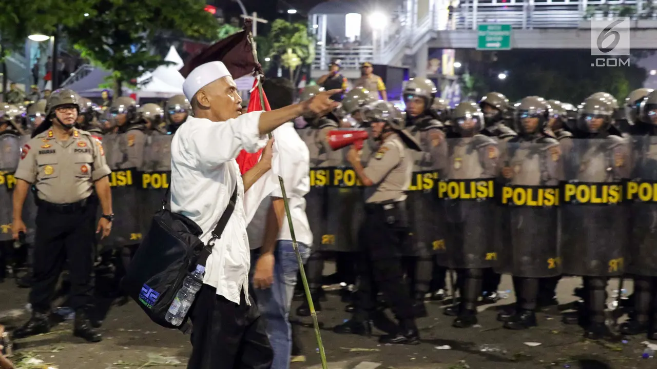 Nyaris Ricuh, Massa Aksi GNKR Membubarkan Diri