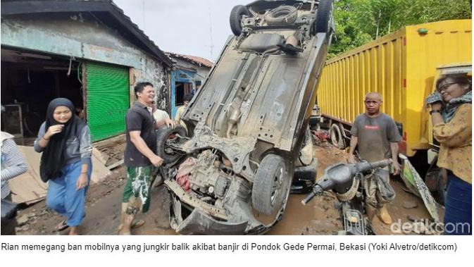 Cek Fakta  menelusuri klaim foto mobil korban banjir di Bekasi pada 20 Februari 2021