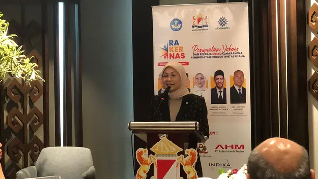 Menteri Ketenagakerjaan (Menaker) Ida Fauziyah dalam Rapat Kerja Nasional Kadin bidang Ketenagakerjaan, di Menara Kadin, Selasa (7/3/2023).