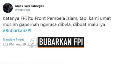 Jagat sosial media kembali diramaikan dengan tagar #BubarkanFPI, ini dipicu karena polemik kerusukan yang terjadi di Manokwari, Papua.