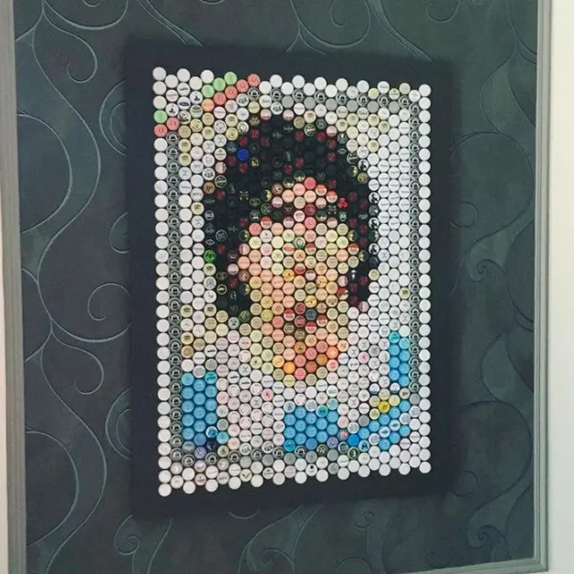 karya seni dari tutup botol