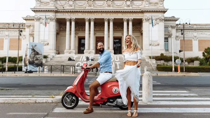 Ilustrasi Relationship Female