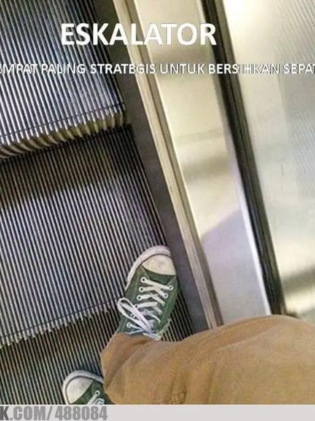6 Kelakuan Orang di Eskalator Mal Ini Bikin Geleng Kepala