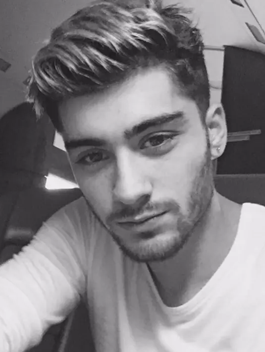 Selena Gomez, menganggumi ketampanan pesona Zayn Malik.  (viainstagram@zaynmalik/Bintang.com)